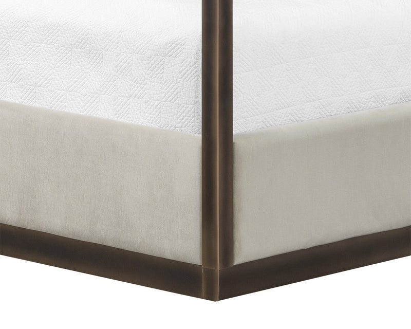 Guinevere Bed