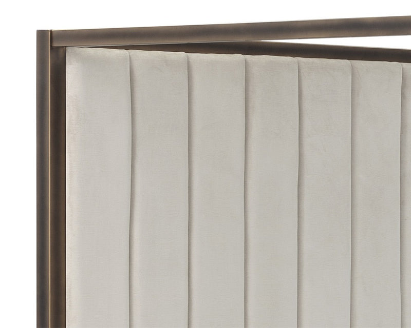 Guinevere Bed